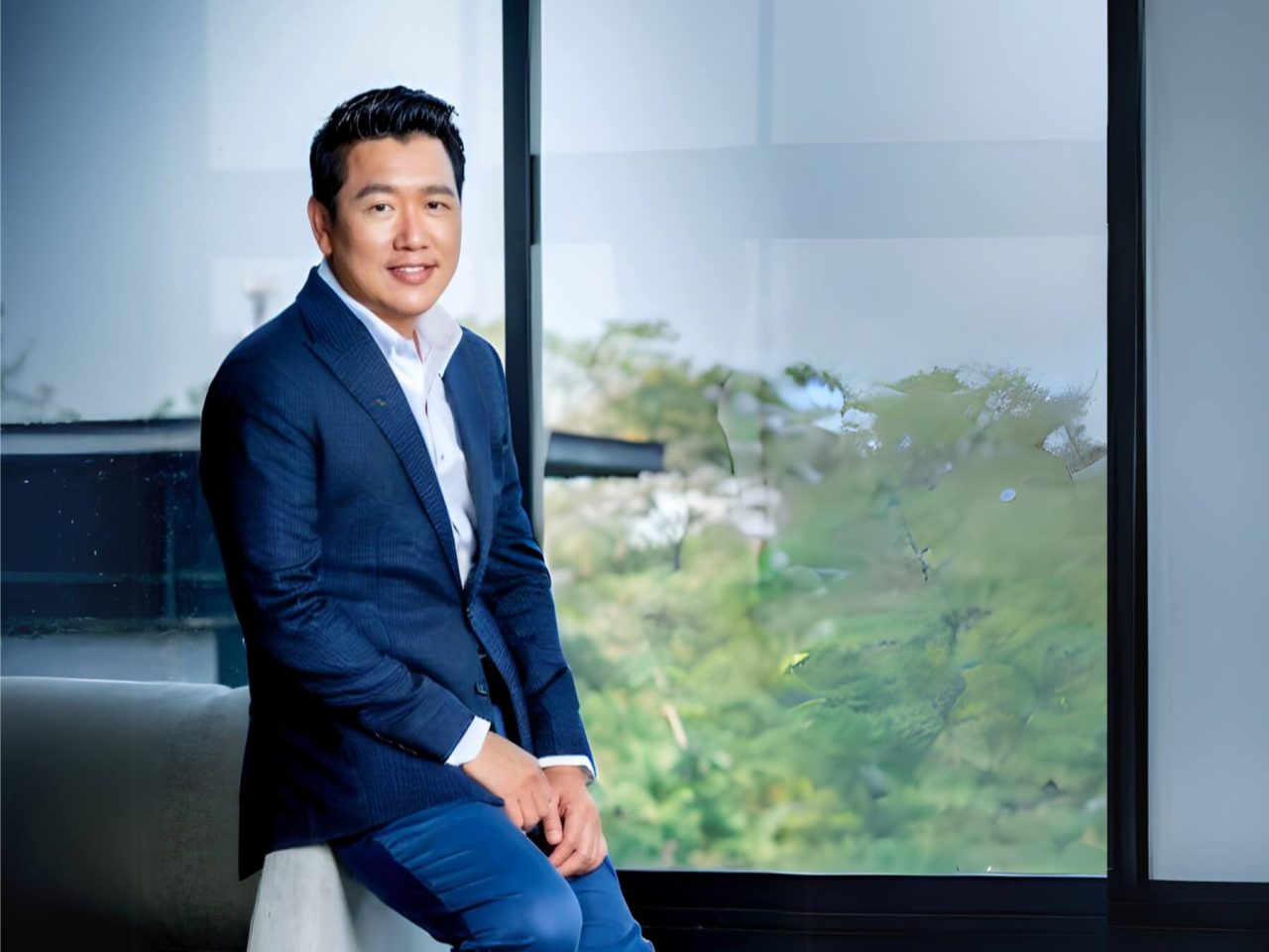 นายกรมเชษฐ์ วิพันธ์พงษ์ ประธานเจ้าหน้าที่บริหาร บริษัท แอสเซทไวส์ จำกัด (มหาชน)