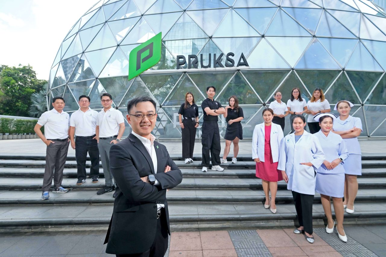 ทีมพนักงานในเครือ พฤกษา โฮลดิ้ง