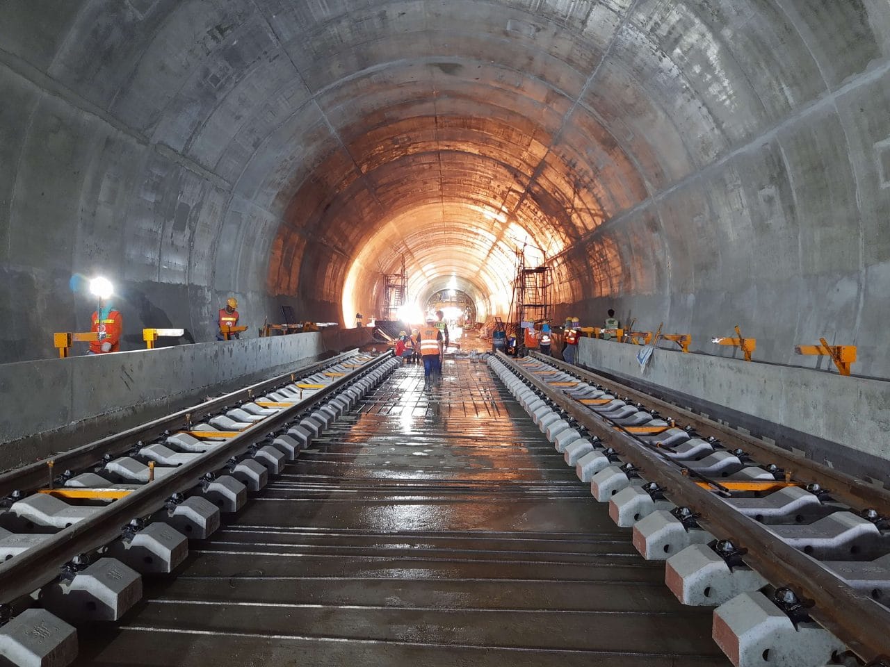 งานอุโมงค์