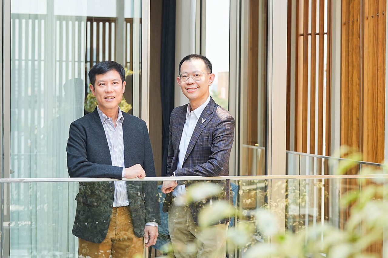 Pumipat Sinacharoen Polakit Teekakirikul