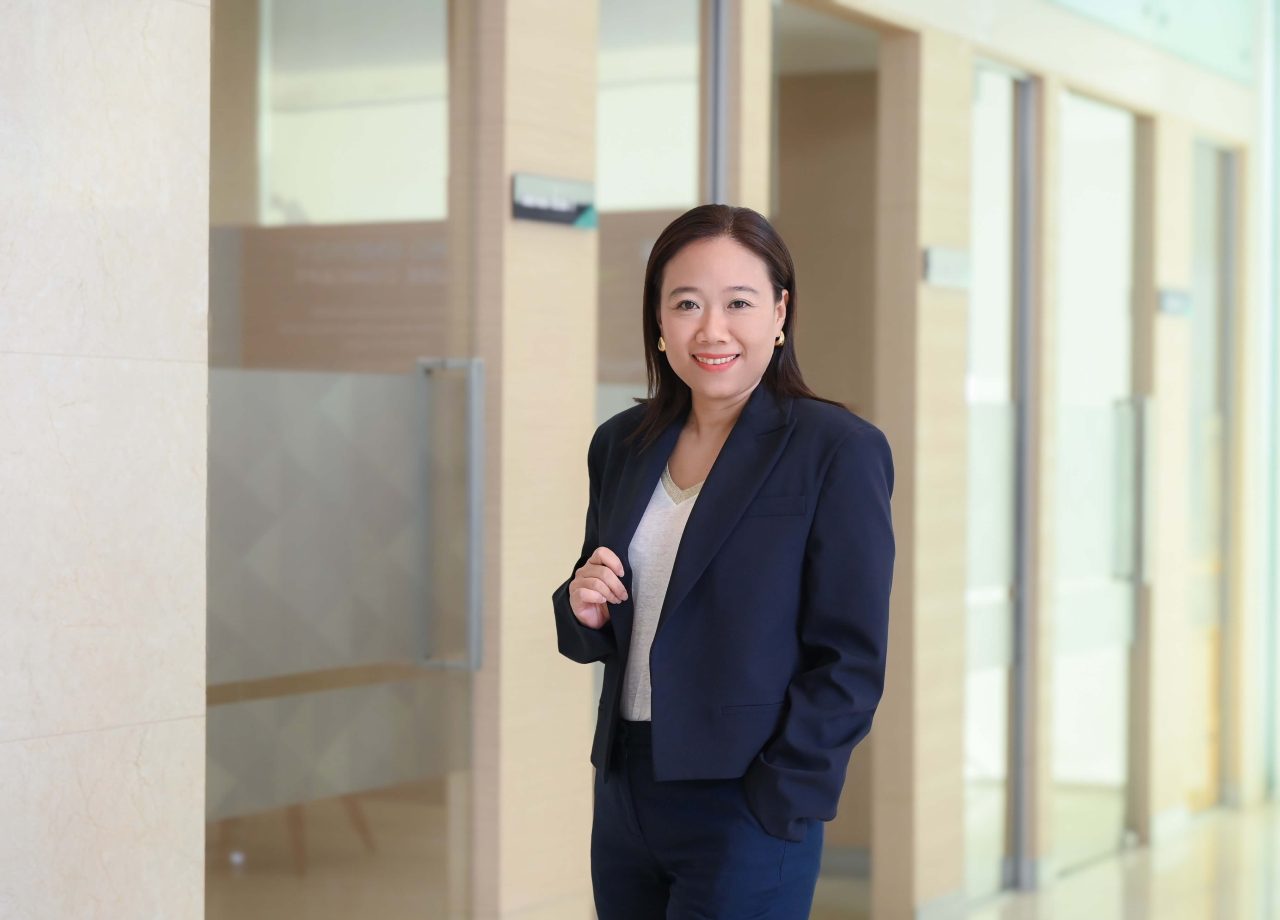 คุณอธิกา บุญรอดชู ผู้ช่วยกรรมการผู้จัดการ