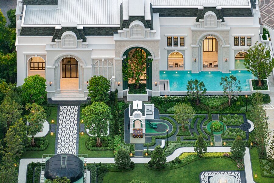 The Palazzo Pinklao Barom