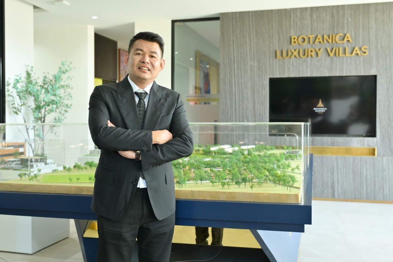 นายอรรถสิทธิ์ อินทรชูติ ประธานกรรมการบริหาร บริษัท โบทานิก้า ลักซูรี่ ภูเก็ต จำกัด