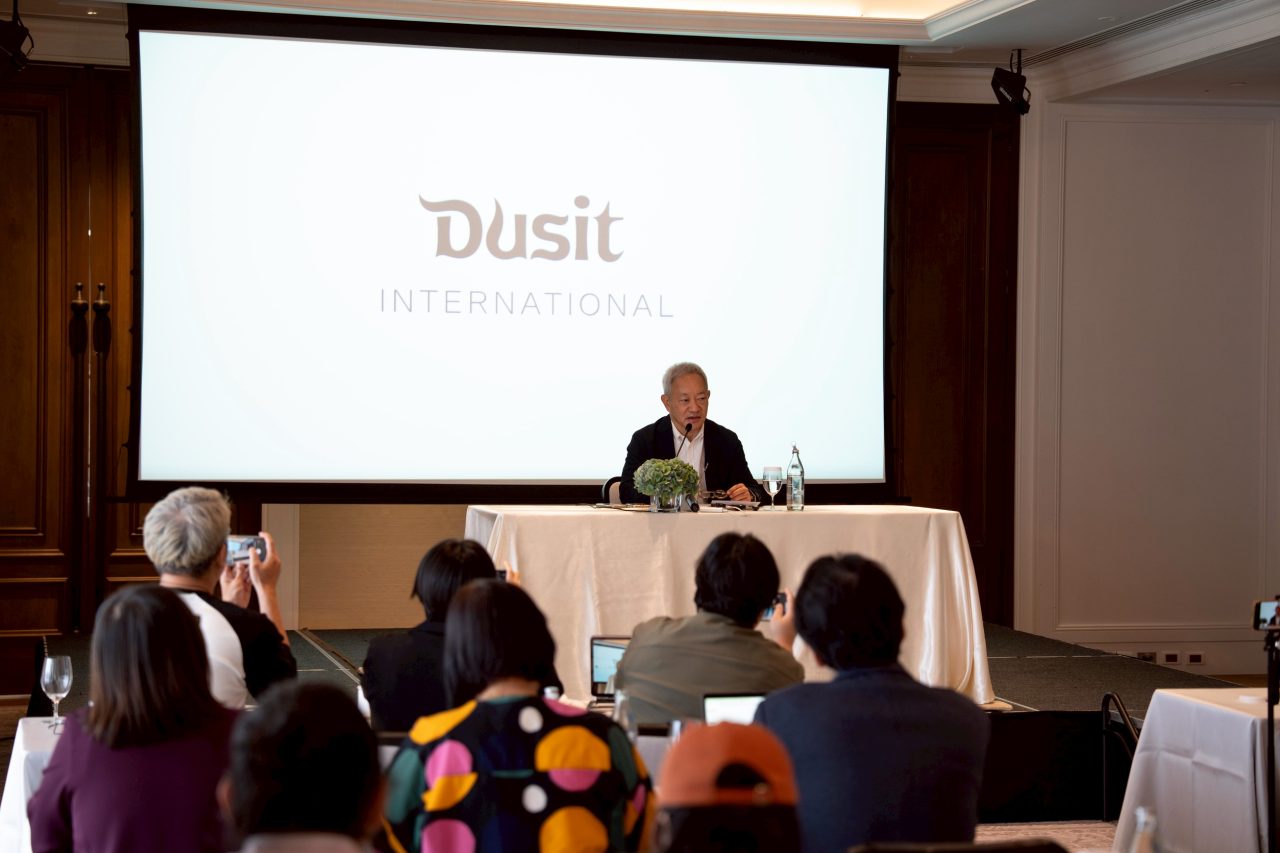 ชนินทธ์ โทณวณิก ดุสิตธานี