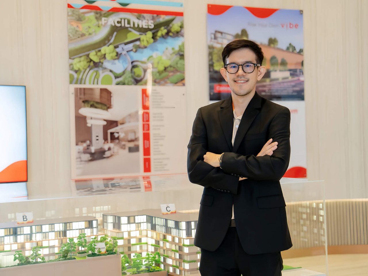 อรรคเดช อุดมศิริธำรง