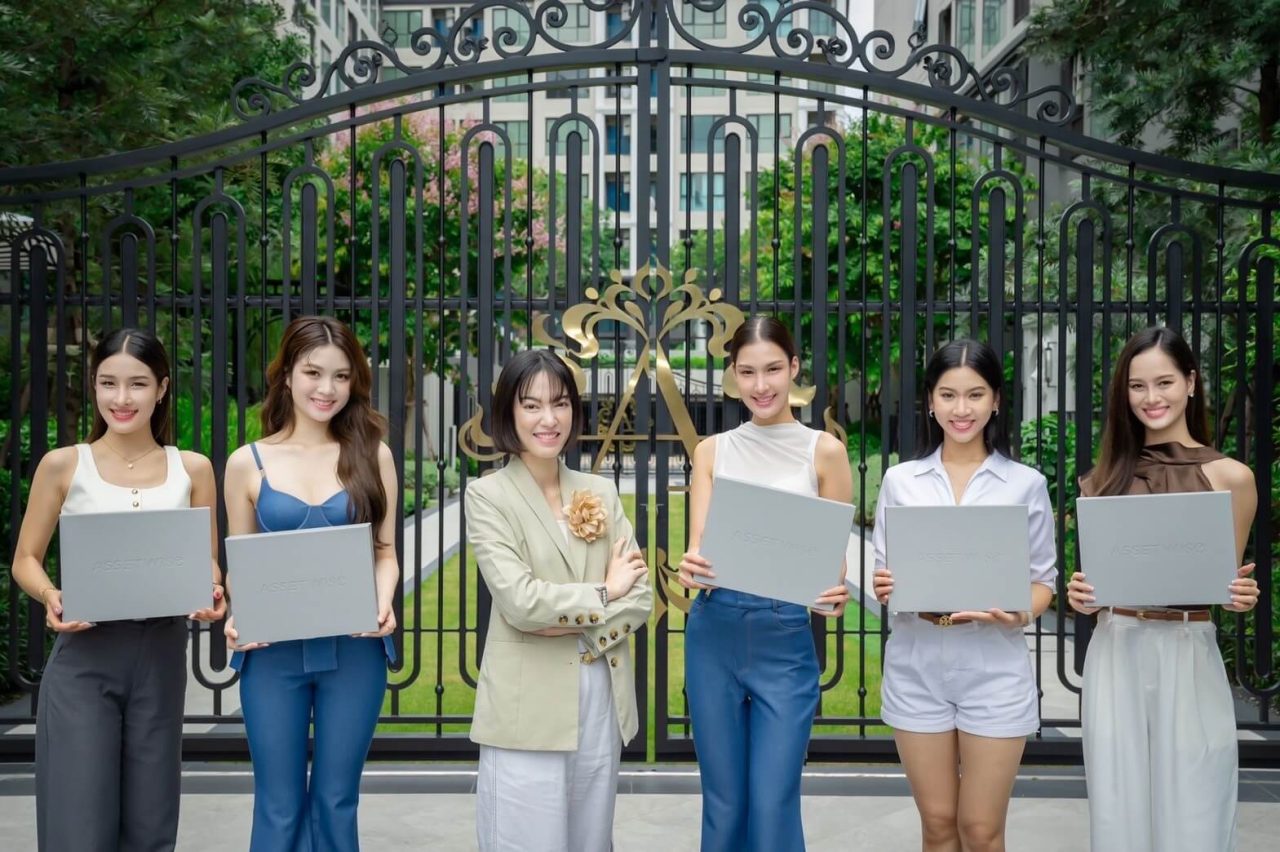 หมูแฮม นางสาวไทย นำทีมรองทั้ง ย้ายเข้าคอนโด ATMOZ Palacio ลาดพร้าว วังหิน