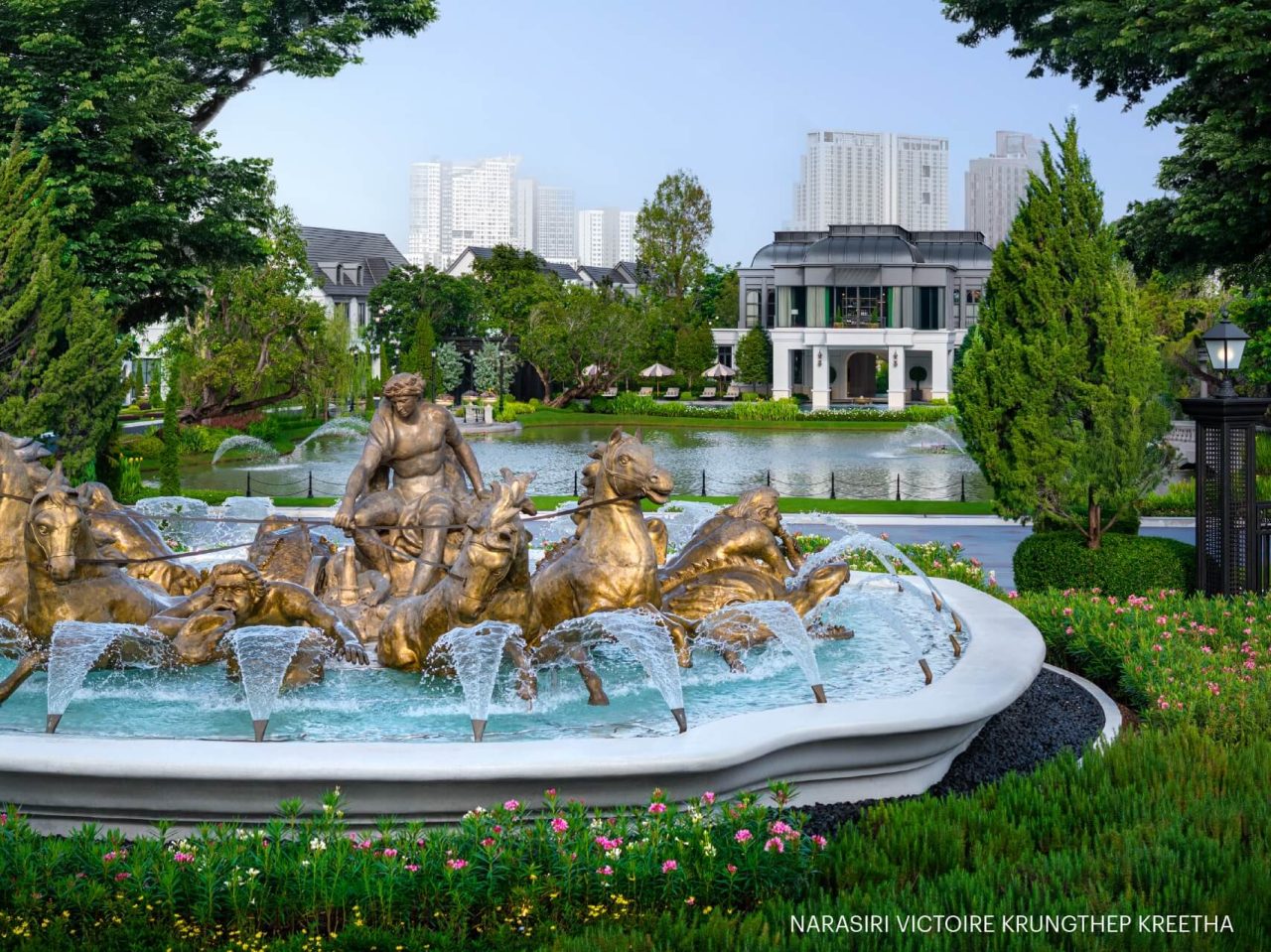 Narasiri Victoire Krungthep Kreetha lo res