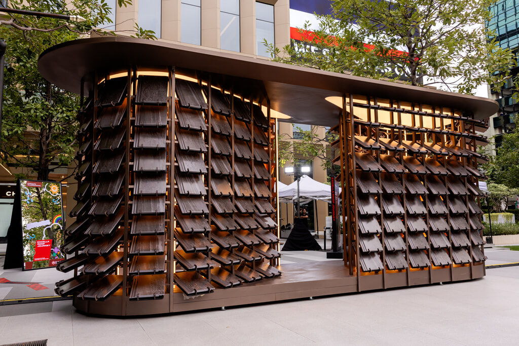 “EXCELLA ROOF JOURNEY” Mobile Pavilion