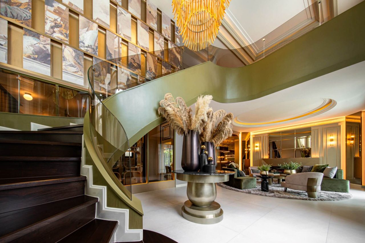 Grand Bangkok Boulevard