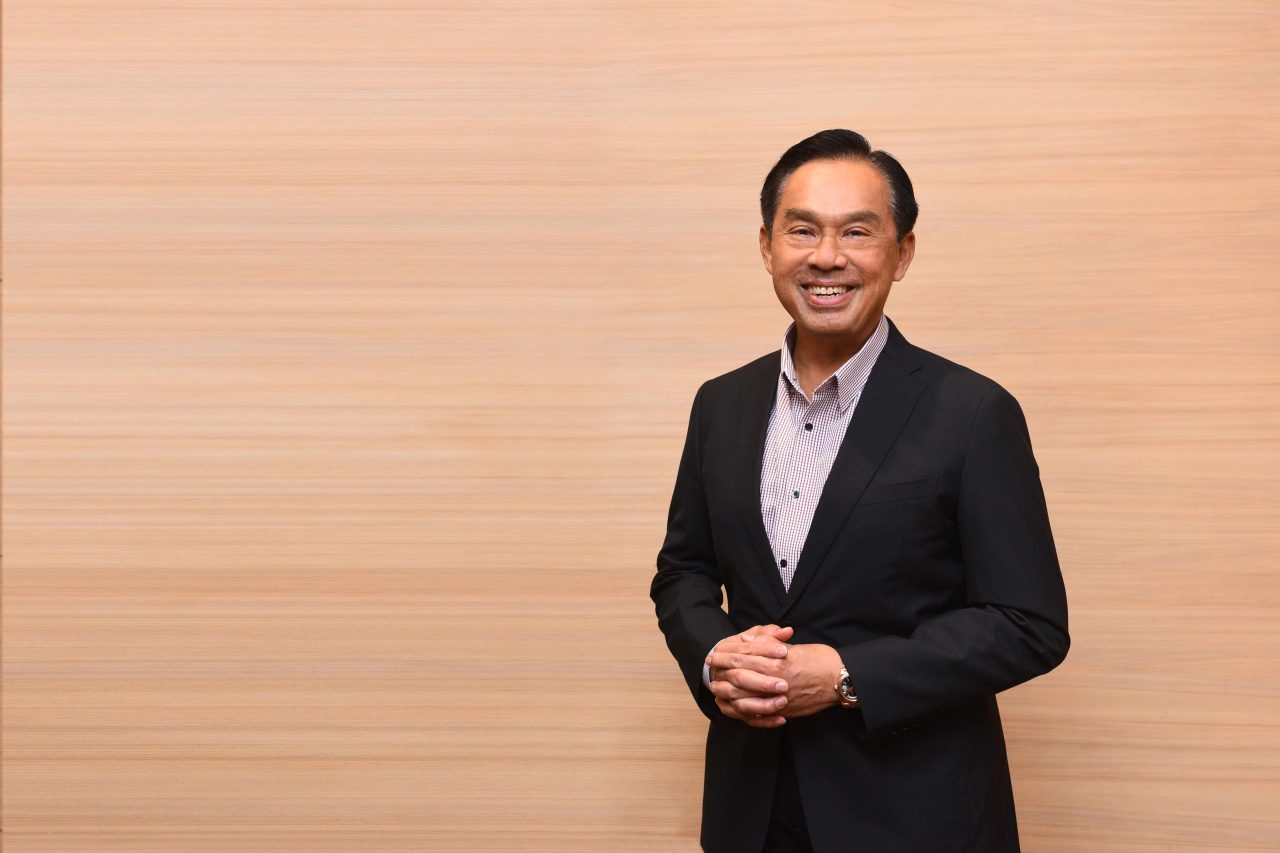 คุณสาธิต สุดบรรทัด CEO DRT