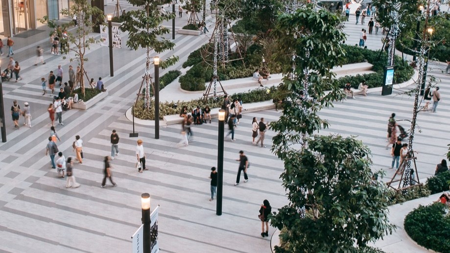 one bangkok ทางเดิน