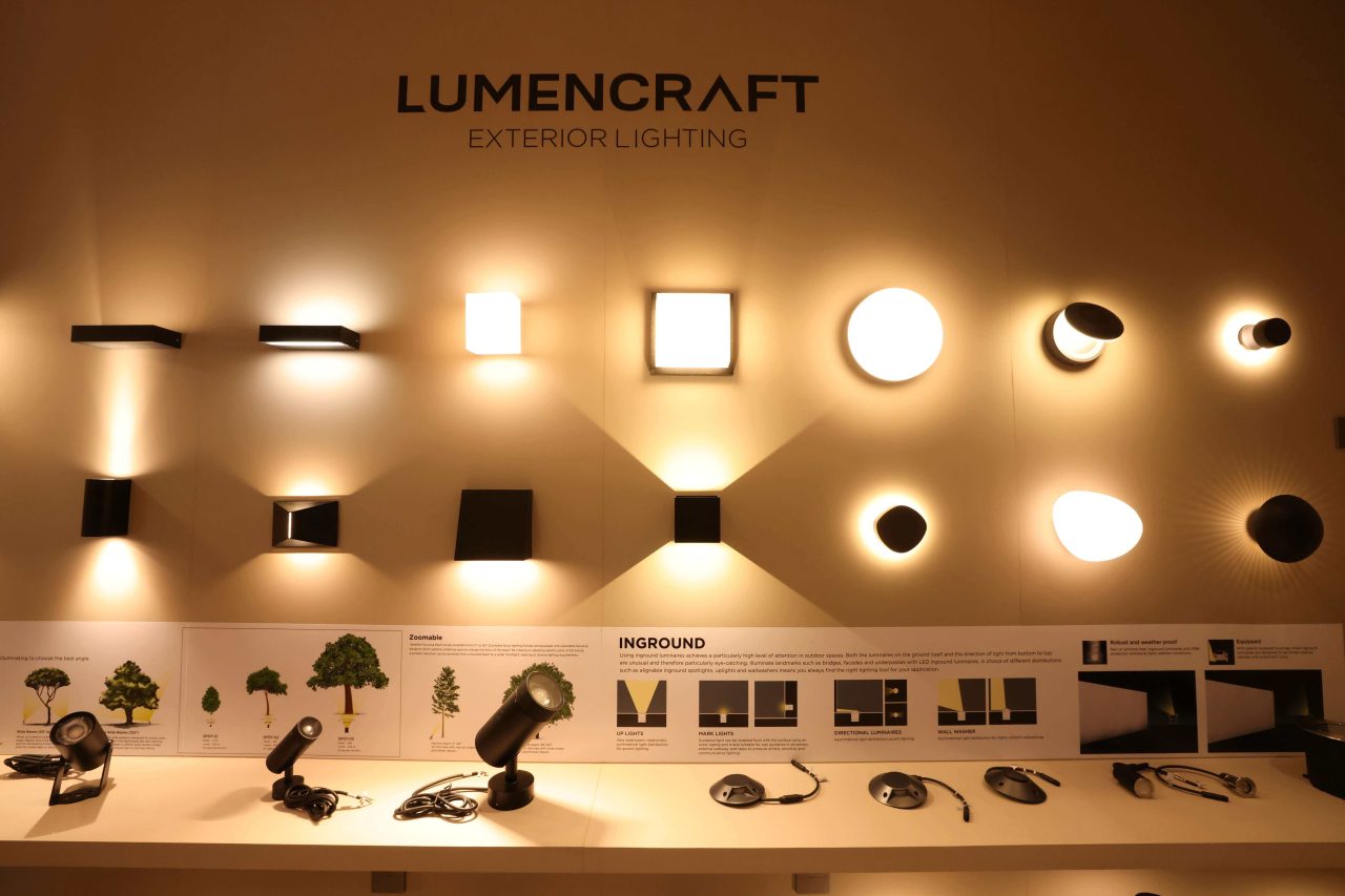 บรรยากาศโชว์รูม ()