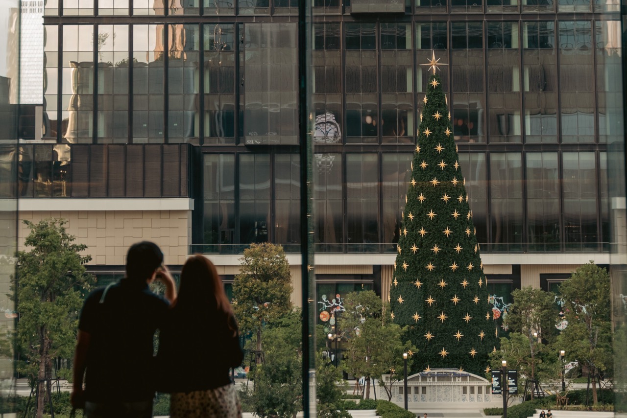 ONE BANGKOK ONEDEROUS CHRISTMAS The Onedertale Christmas ขนาดใหญ่