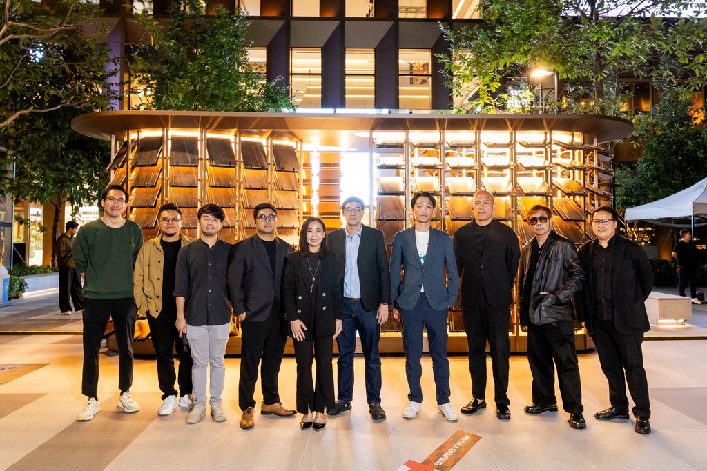 Excella ขนาดใหญ่