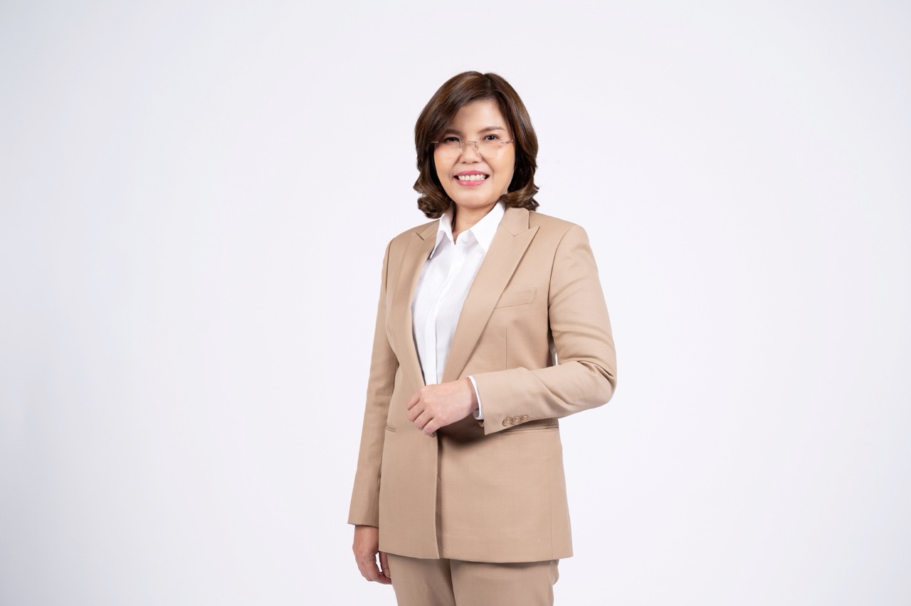 นางสาวอรอนงค์ ชัยธง ประธานเจ้าหน้าที่บริหาร บริษัท พรอสเพค รีท แมเนจเมนท์ จำกัด ขนาดใหญ่