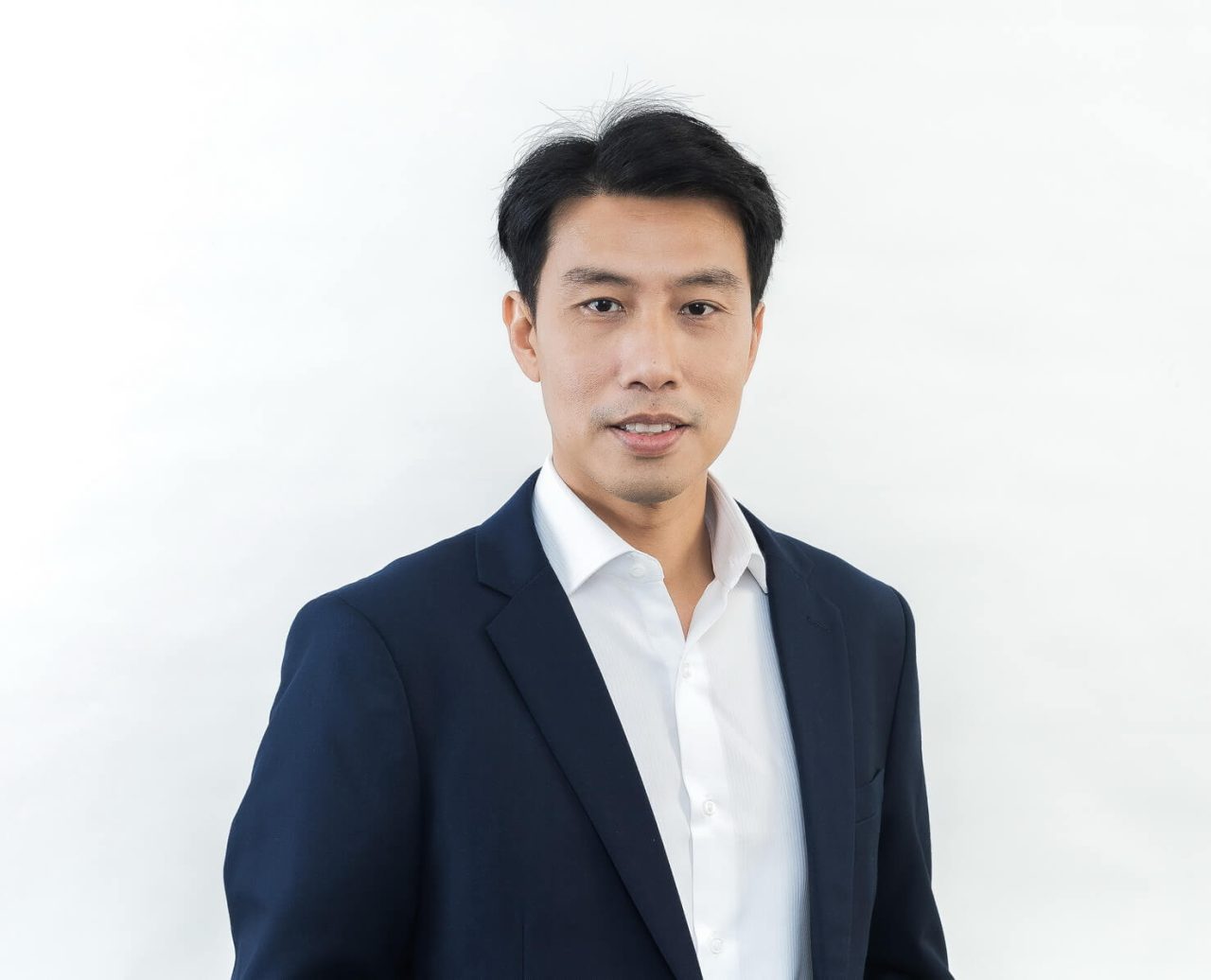 รองฤทธิ์ ธรรมสถิต