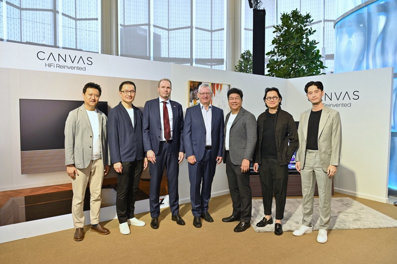 CANVAS Grand Opening ขนาดใหญ่