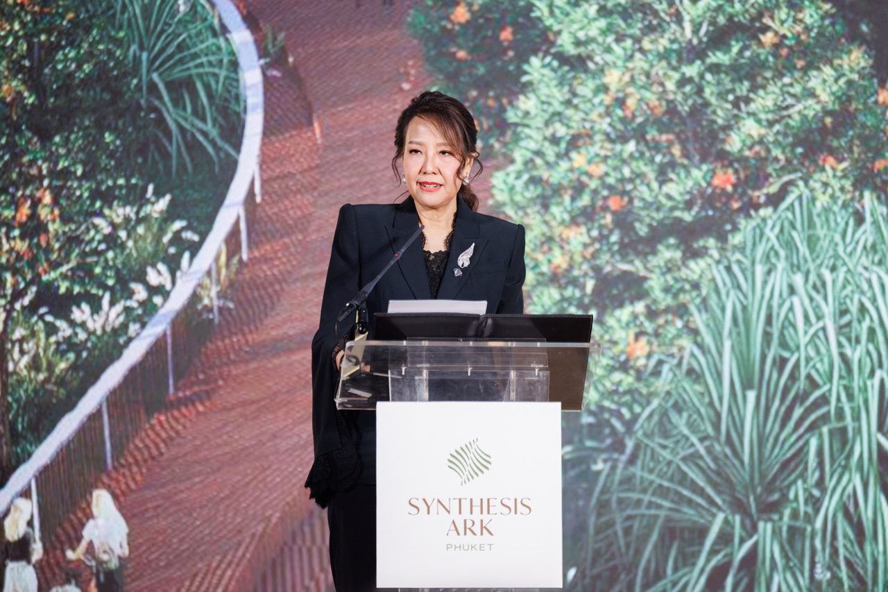 นางจันทร์ทิพย์ วินิช Sythesis Ark ภูเก็ต