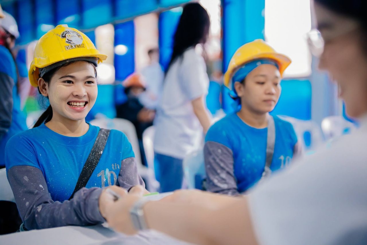 ศุภาลัยสร้างดี ลุยแว่นสร้างสุข เสริม ปันรักช่วยแรงงาน