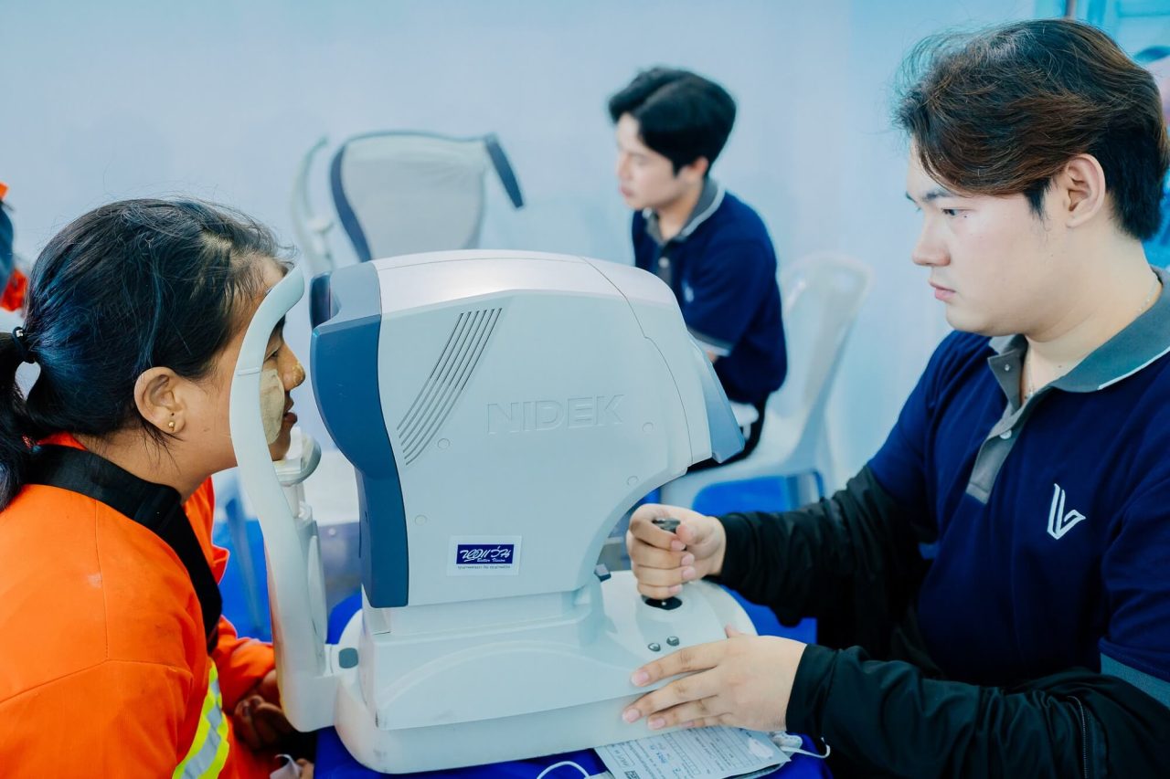 ศุภาลัยสร้างดี ลุยแว่นสร้างสุข เสริม ปันรักช่วยแรงงาน