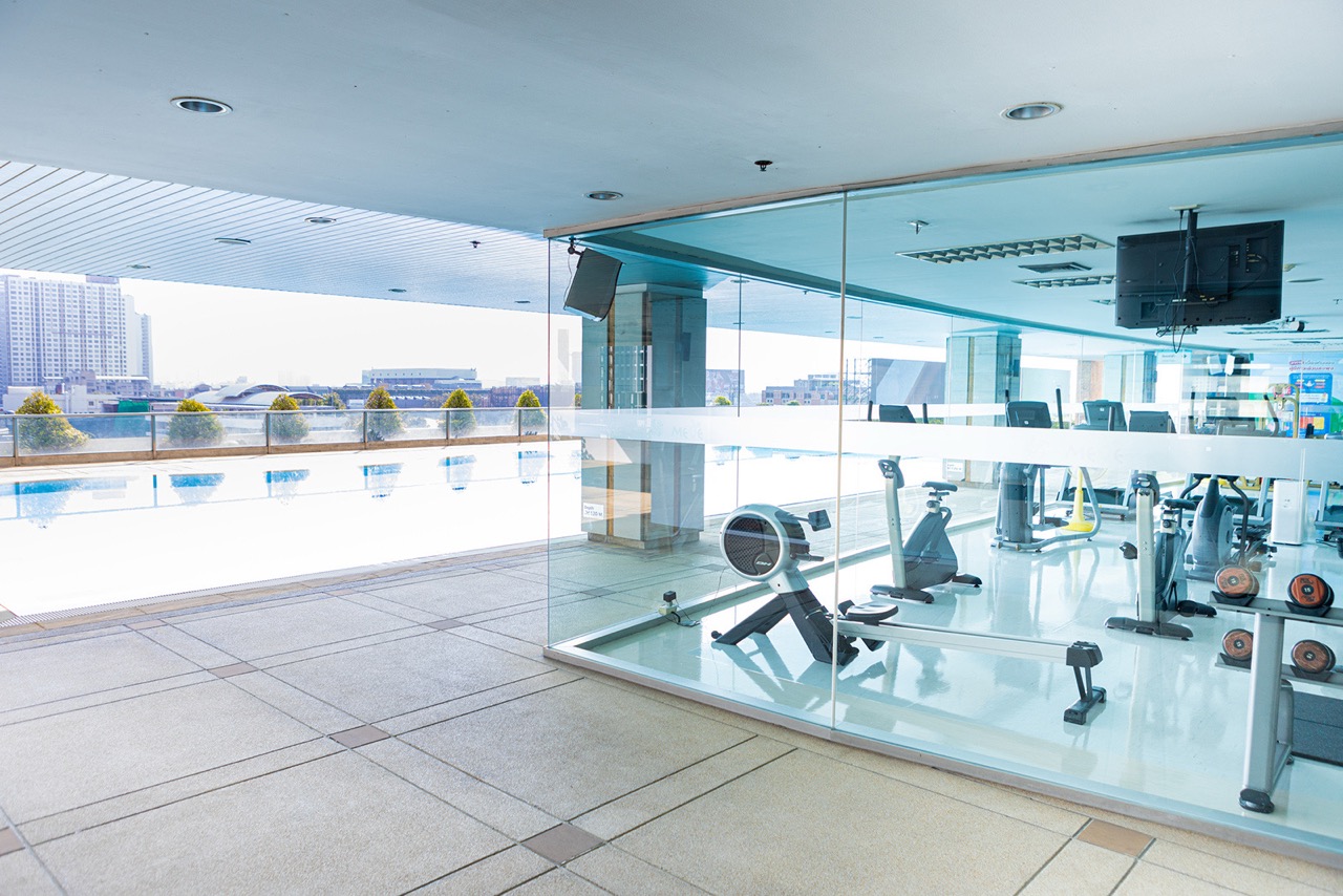 ศูนย์มีดี ขนาดใหญ่