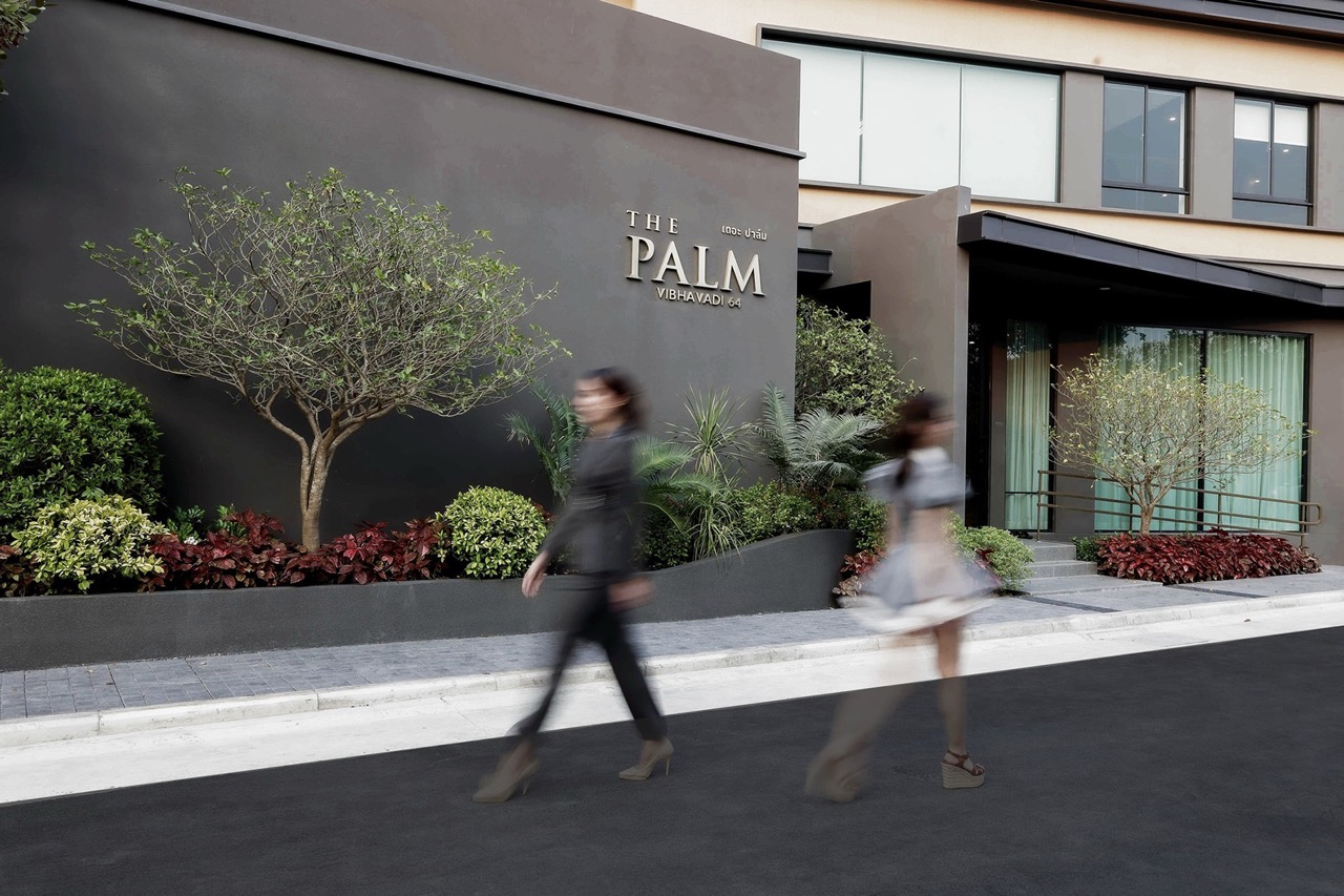 The Palm Vibhavadi ขนาดใหญ่