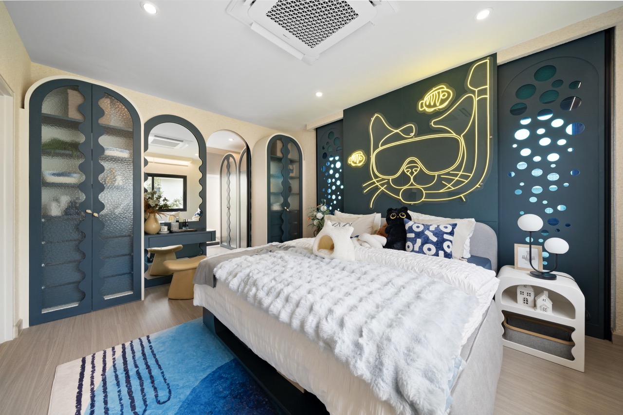 HEAT IT UP ซัมเมอร์นี้ ลดเยอะสุด! ขนาดใหญ่