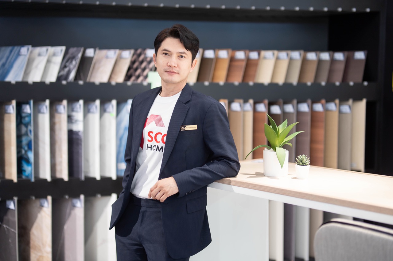 นายธัญญ์กวิน บุดดีมี กรรมการผู้จัดการ บริขนาดใหญ่