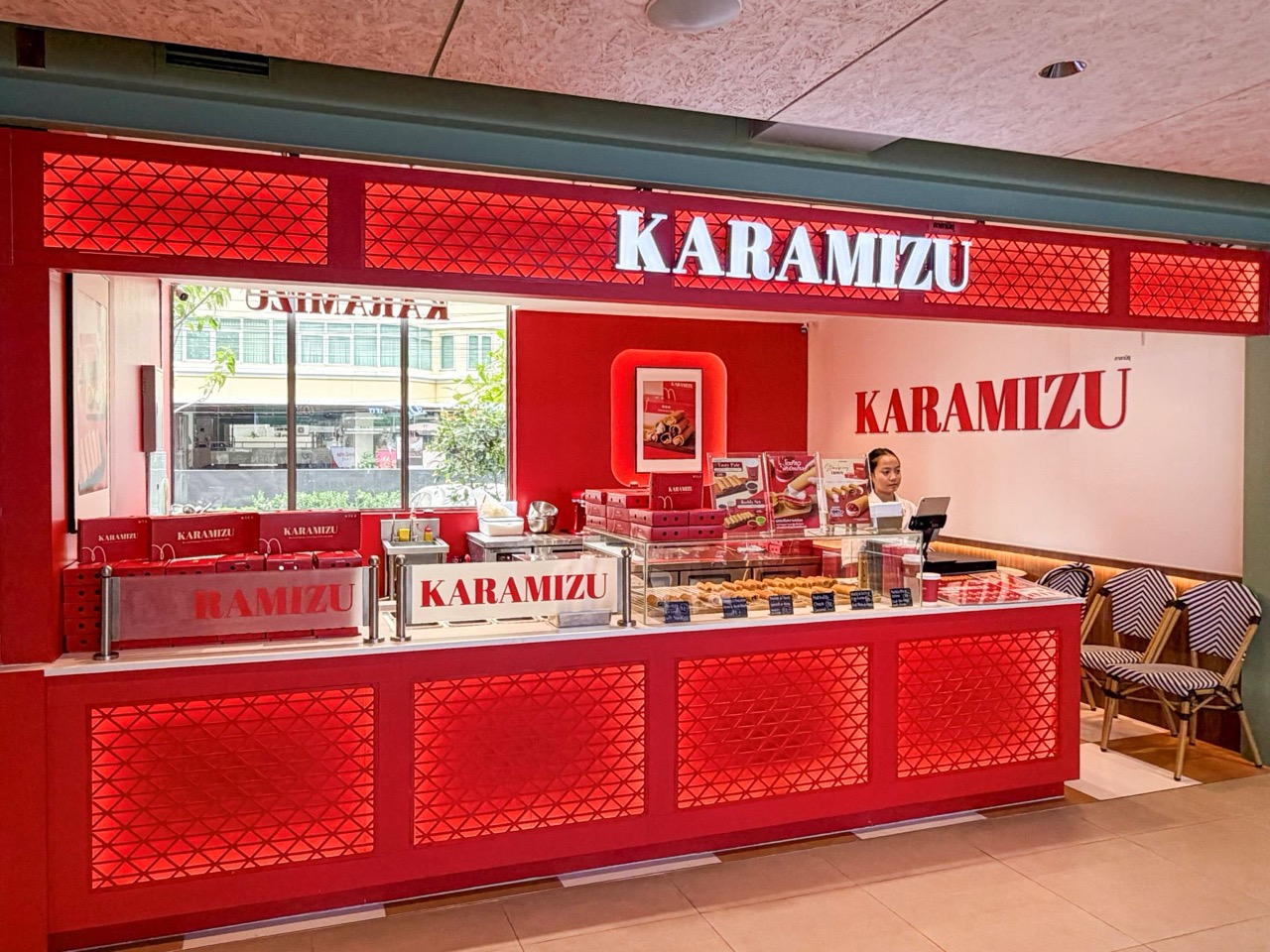 Karamizu Market Place Thonglor ขนาดใหญ่