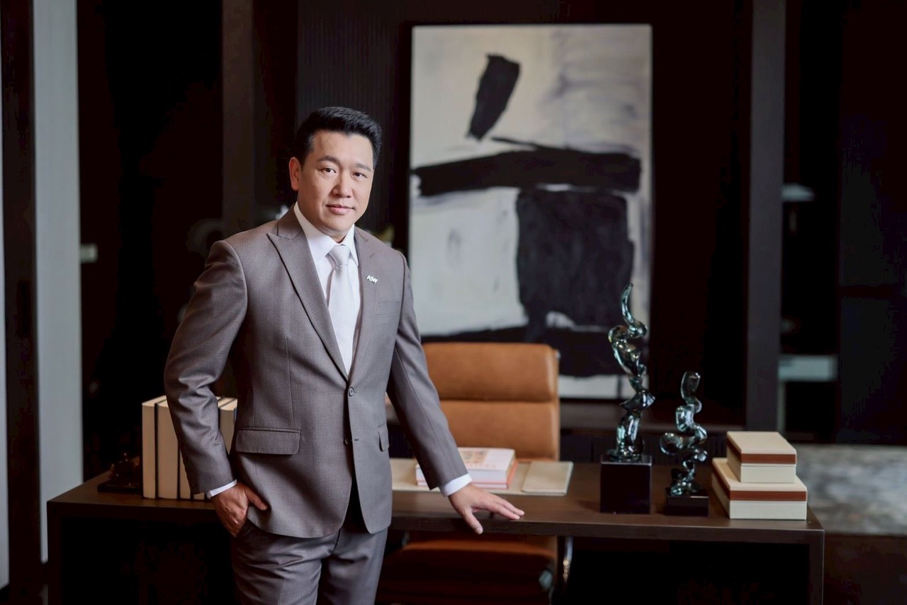 นายกรมเชษฐ์ วิพันธ์พงษ์ ประธานเจ้าหน้าที่บริหารขนาดใหญ่