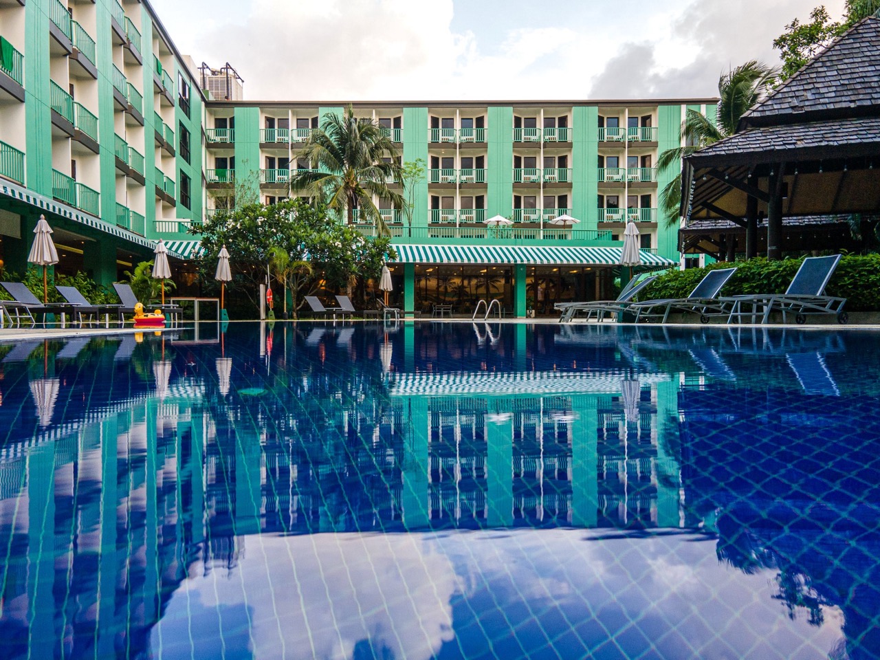 ibis Phuket Kata () ขนาดใหญ่
