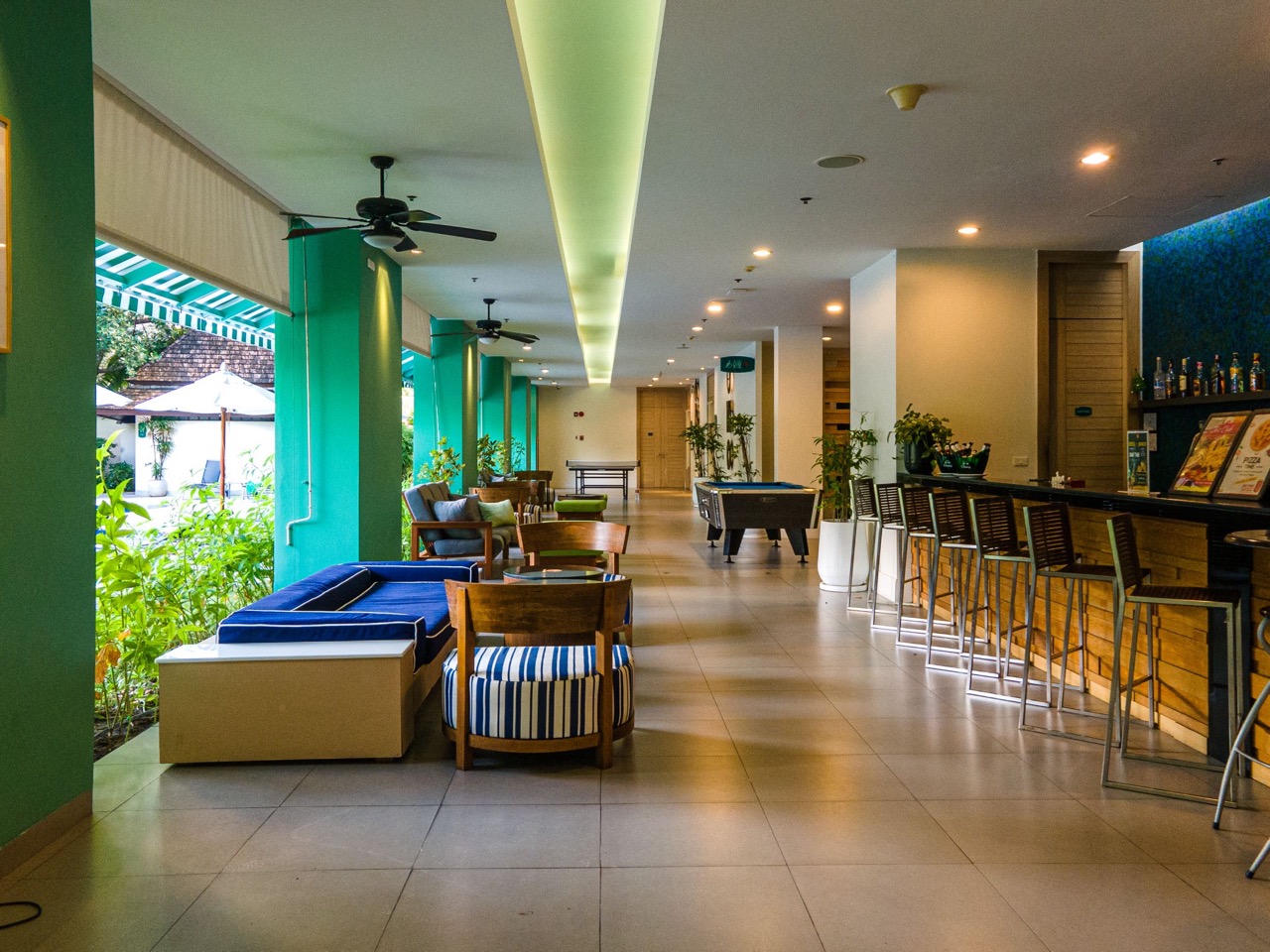 ibis Phuket Kata () ขนาดใหญ่